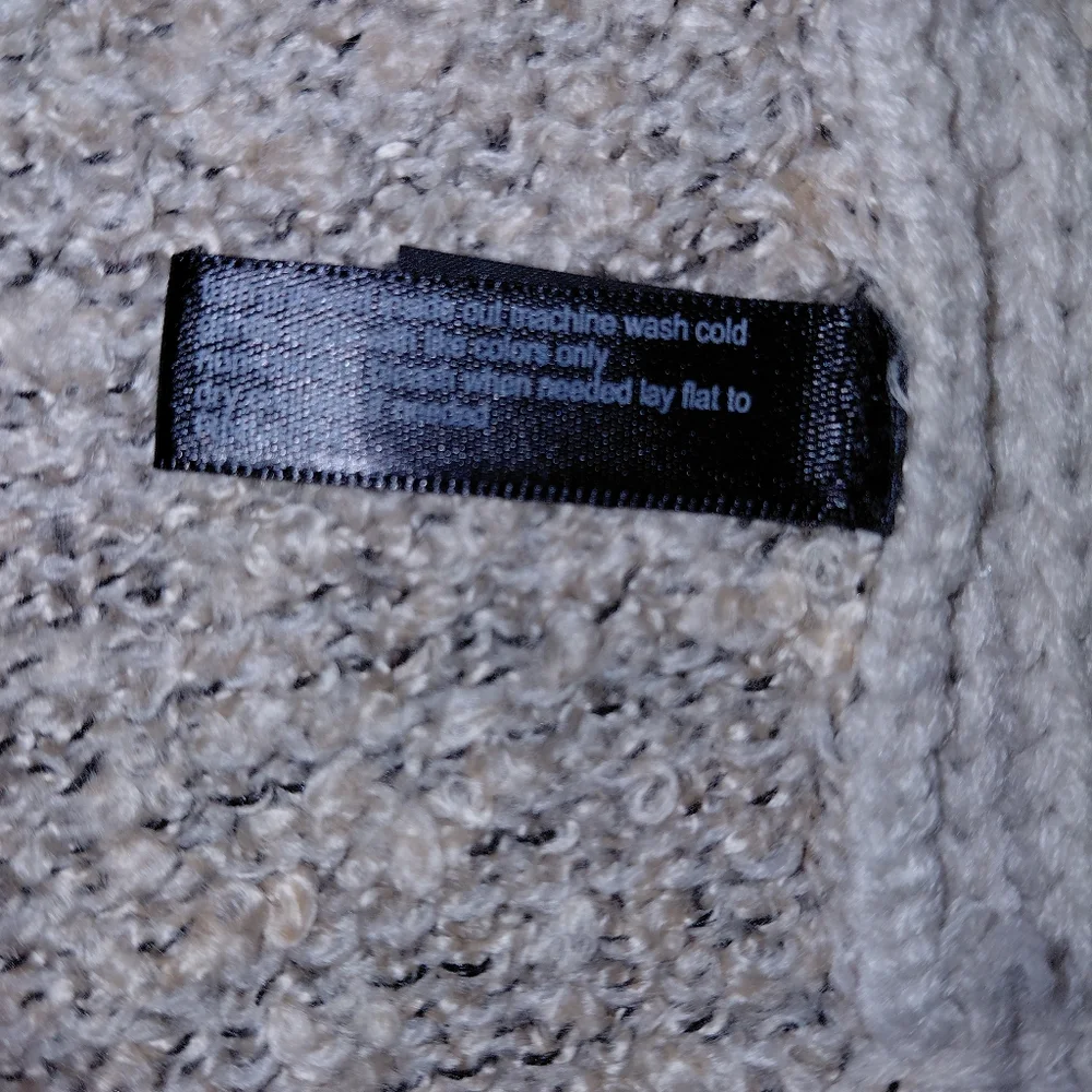 The Limited Oatmeal Heather Knit Sweater Large L Vanilla Girl Minimalist Cozy